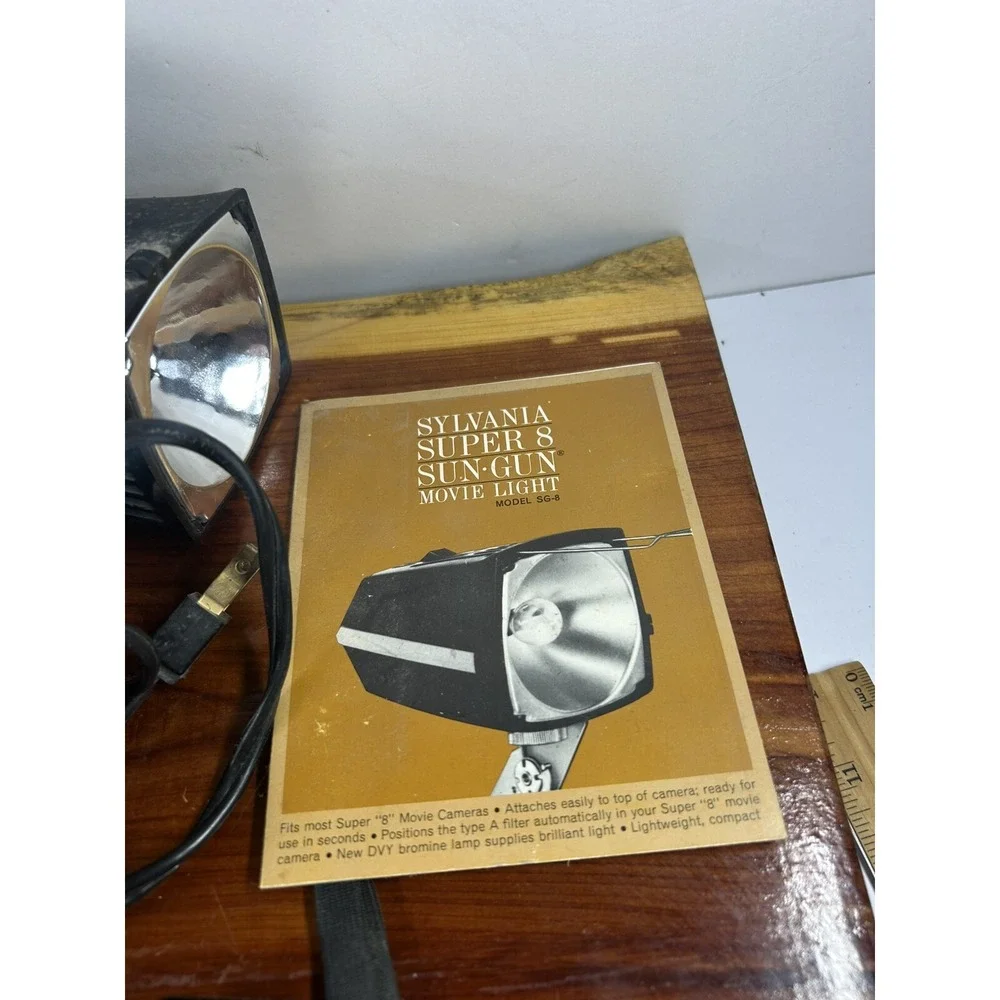 Vintage Sylvania Super 8 Sun Gun Movie Light SG-8 Box, Handle & Manual Untested‎
